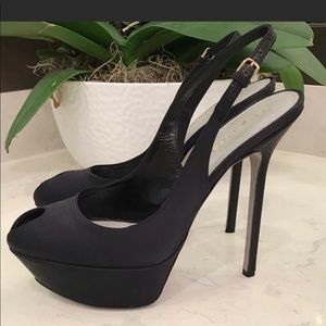 Peep toe Sergio Rossi heels by viviglam 🌹